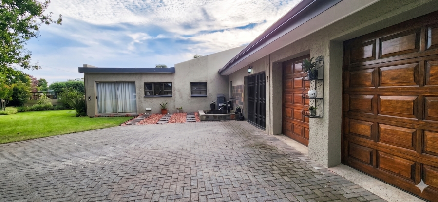 4 Bedroom Property for Sale in Sasolburg Ext 23 Free State